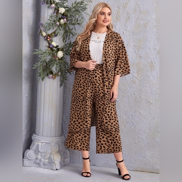 SHEIN Leopard Kimono Blouse Wide Leg Culotte Pants Set Plus 0XL - Picture 1 of 12